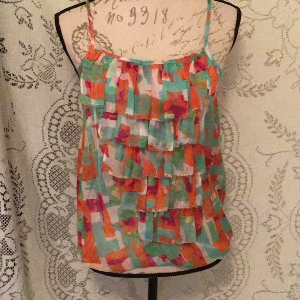 📌3/$20 - 100% Silk Patterned Tank